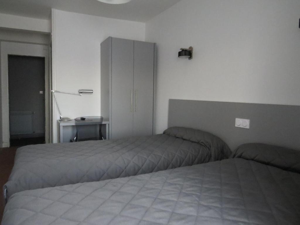 Hotel De Cleves Nevers Oda fotoğraf